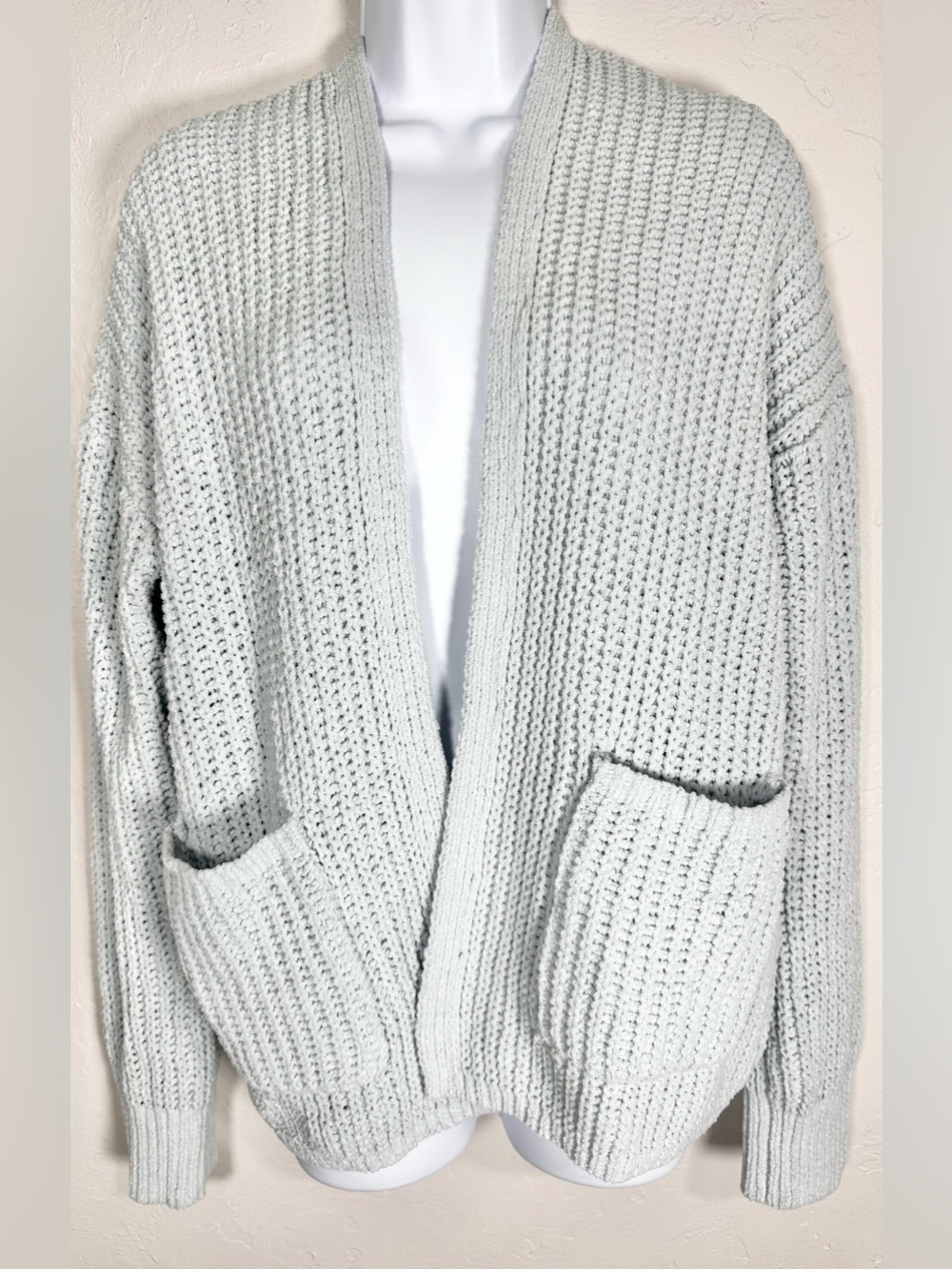 American Eagle Outfitters Open-Front Chunky Knit Cardigan Light Blue Size Small